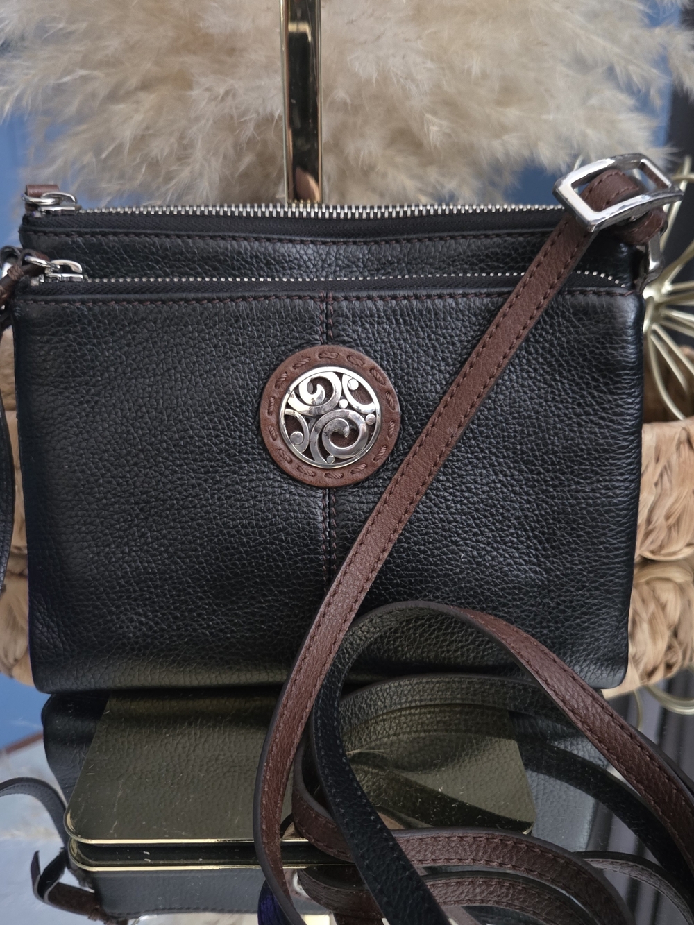 LOW START Brighton Black Leather Wallet Crossbody Organizer Bag Silver Medallion - Picture 3 of 16